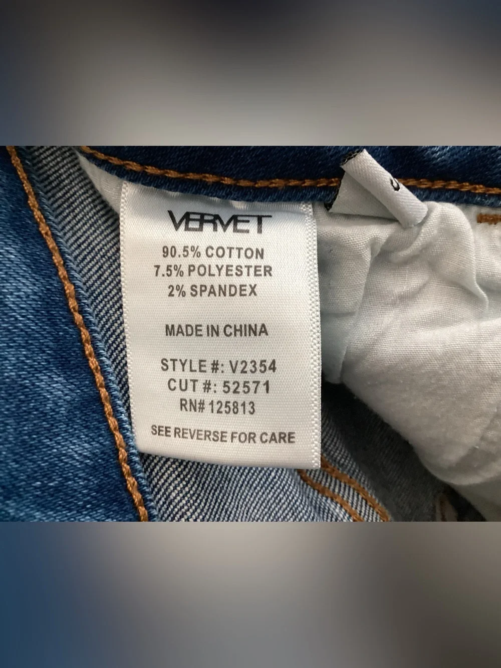 Vervet button fly Jean shorts size small